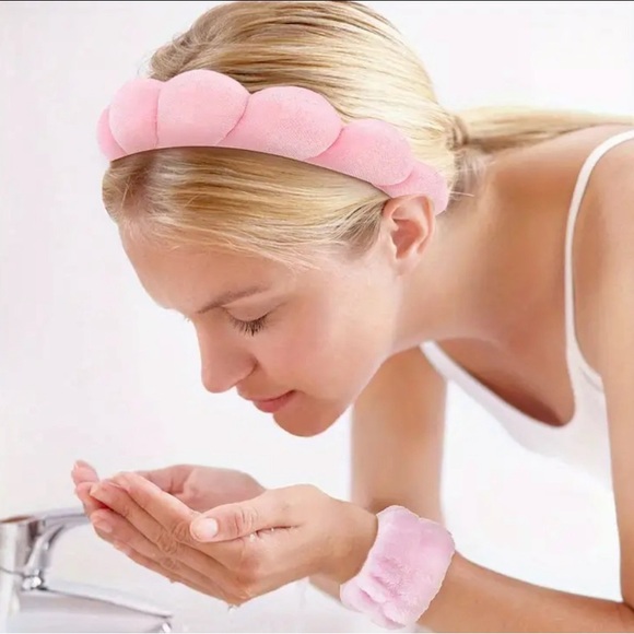 Pink Leopard 3 Piece Spa Headband Set - Picture 3 of 4